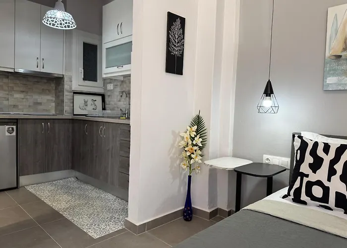 Celine By Stella 아파트 *