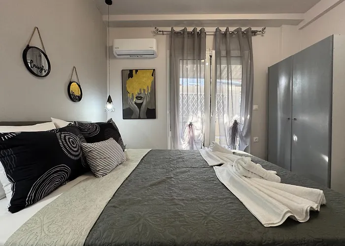 Celine By Stella 아파트 *